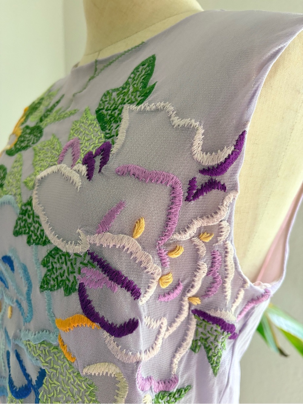 Vivienne Tam VTG Sheer Mesh Embroidered Floral Tank Top Shirt 90s Rare Purple 2 - Picture 8 of 15